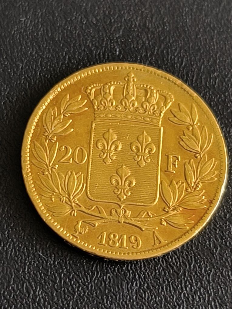 20 франка 1819 год,Луи XVIII, злато 6.45 гр,900/1000 (21.6 к)