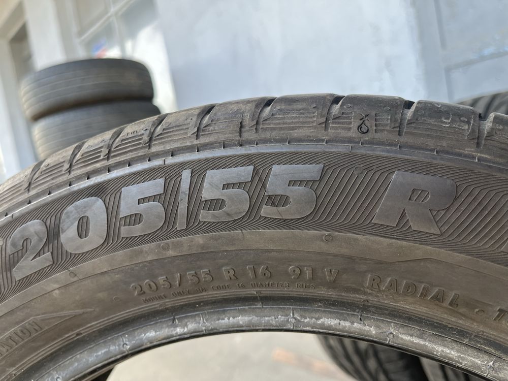 4 бр. летни гуми 205/55/16 Semperit 7,5 mm DOT 2x1319 2x4817