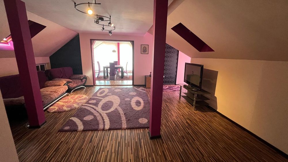 Vând închiriez casă 450 mp utili construiți 
Demisol, Parter + 2 etaj