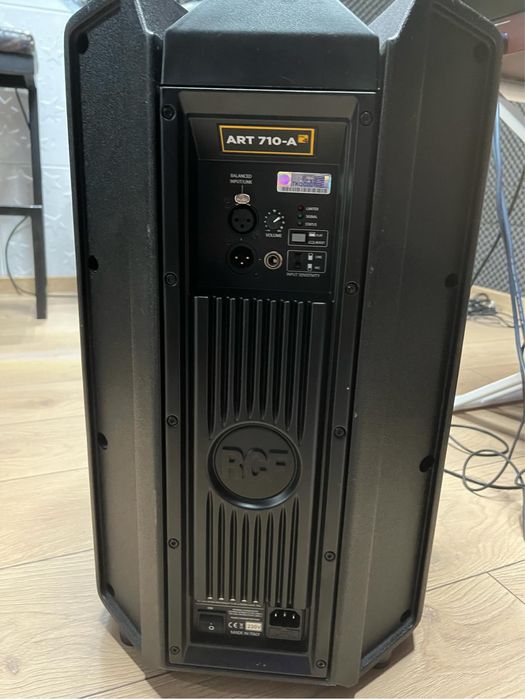Vând RCF ART 710 mk 4