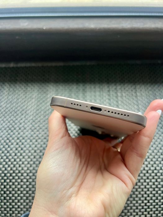 iPhone 16 Pro Max Desert Titanium 256gb