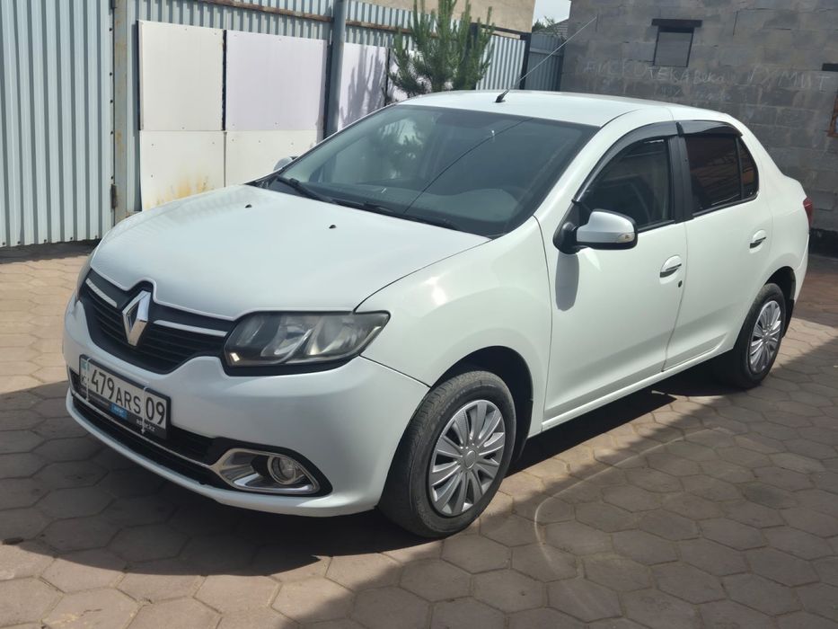 Renault Logan 2017 года