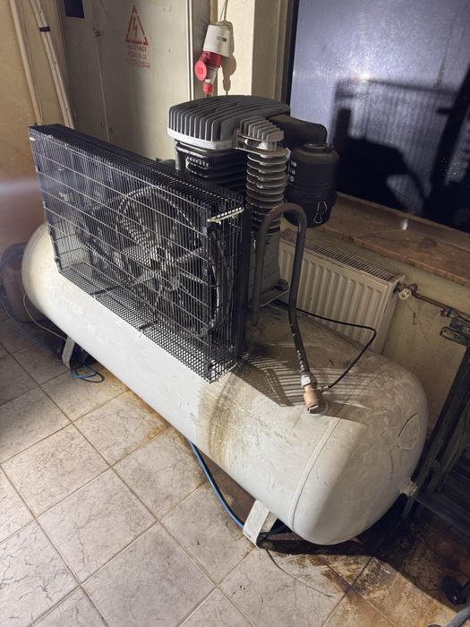 Compresor de aer 500L 380v 1130L/min