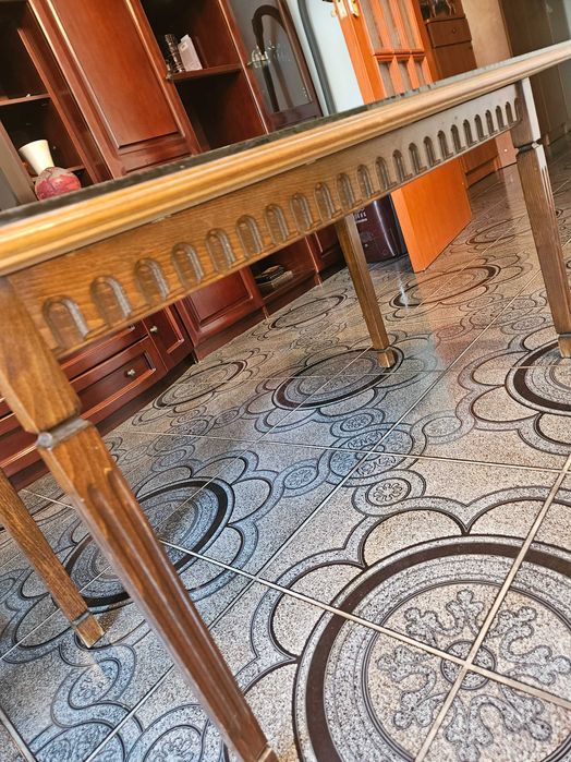 Masuta cafea din lemn furniruit