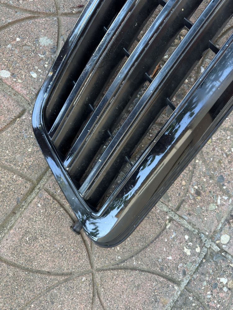 Решетка за mercedes w212