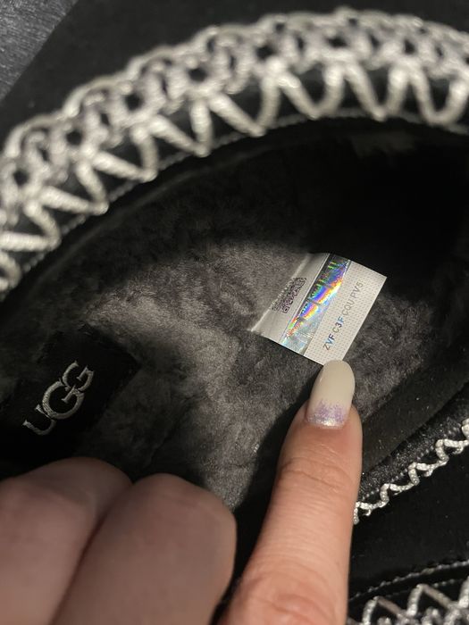 Ugg tazz marimea 38