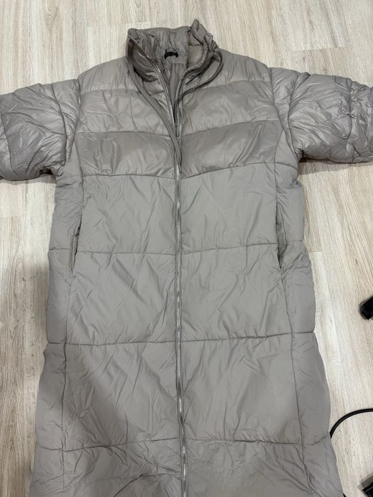 Продам пуховик 56