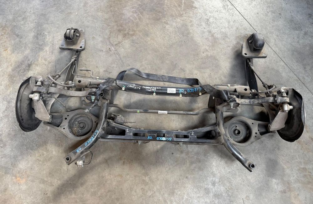 Punte spate fara rugina vw scirocco 2008-2018