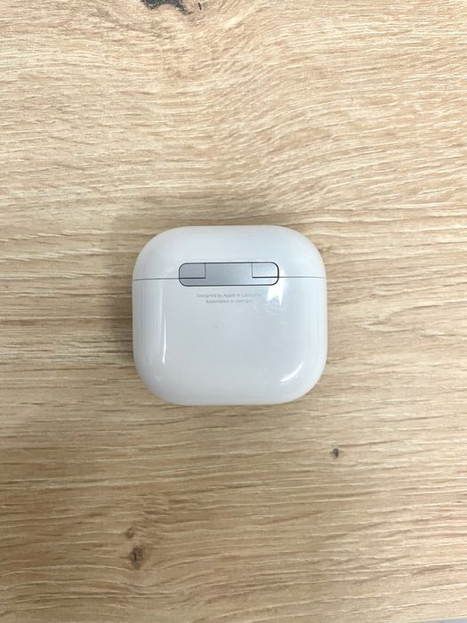 Продавам слушалки Apple Air Pods 4 без ANC