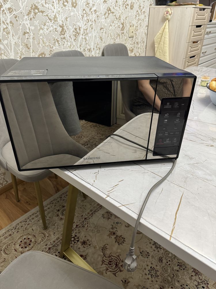Микроволновая печь