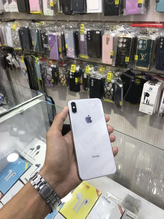 Iphone xs max ideal