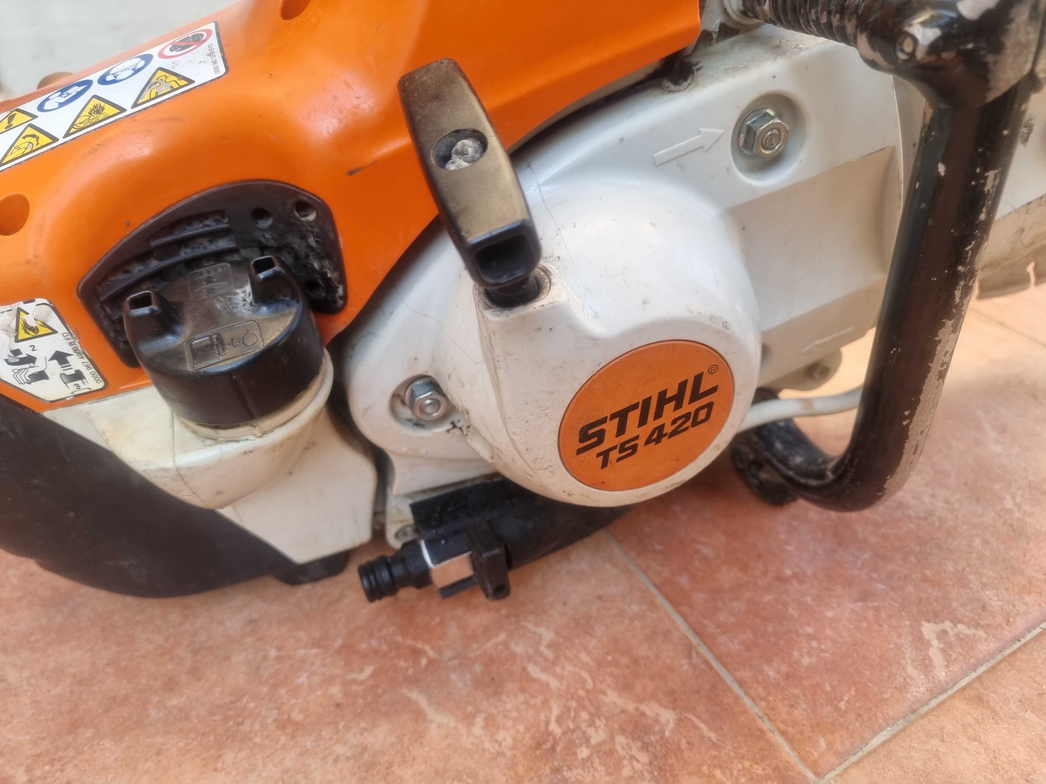 Stihl TS 420 - ръчен бензинов фугорез