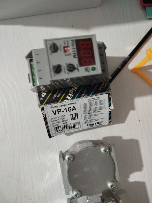 Реле напряжения абсолютно новый