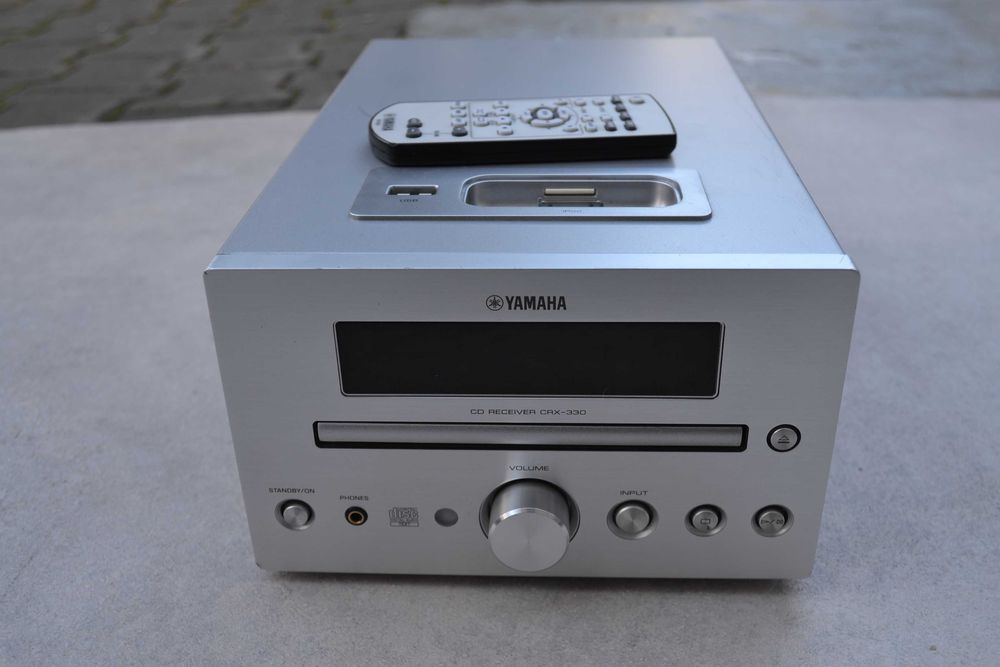 Minisistem Yamaha CRX 330 cu Telecomanda originala