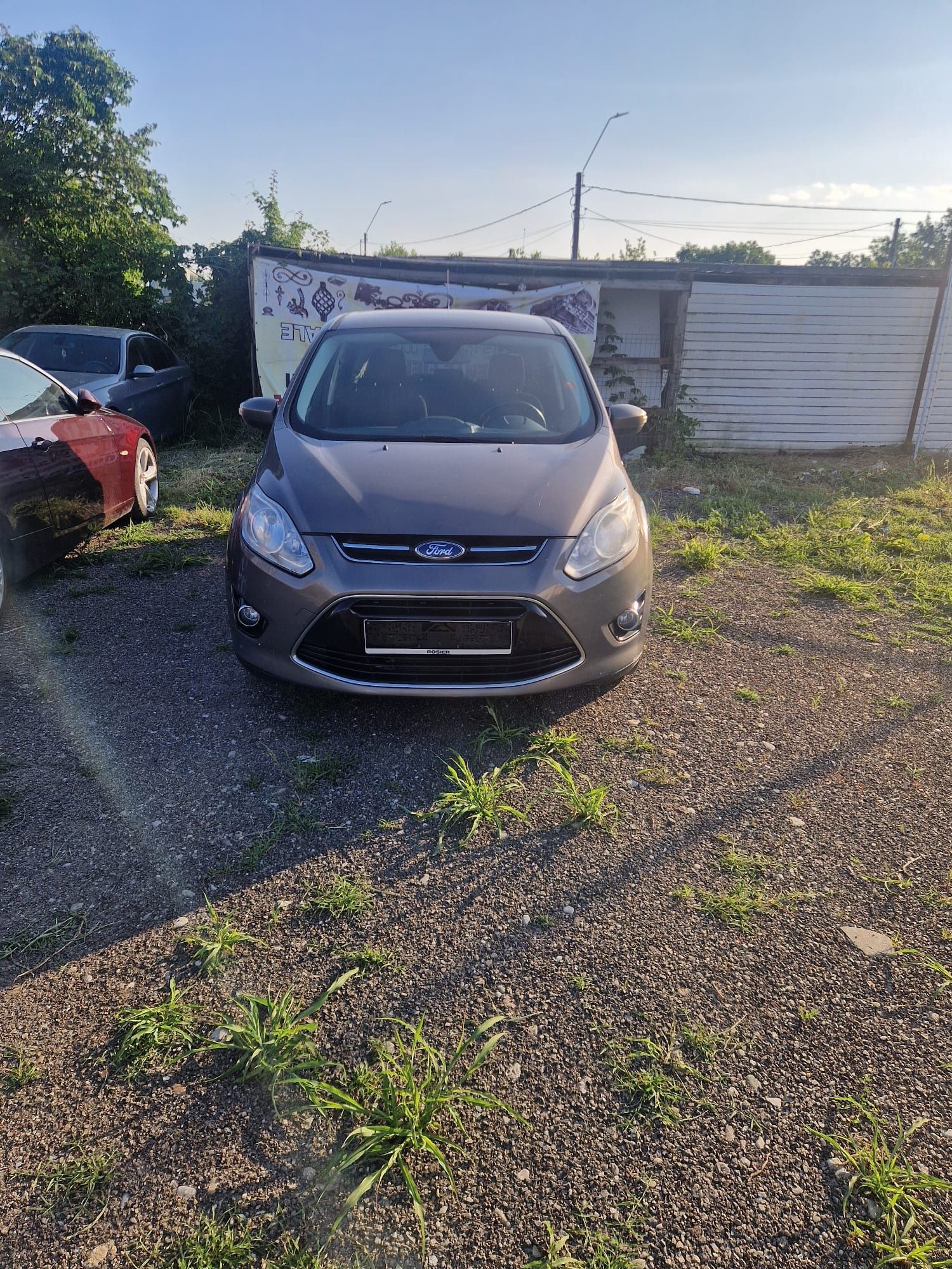 Vând Ford C Maxx