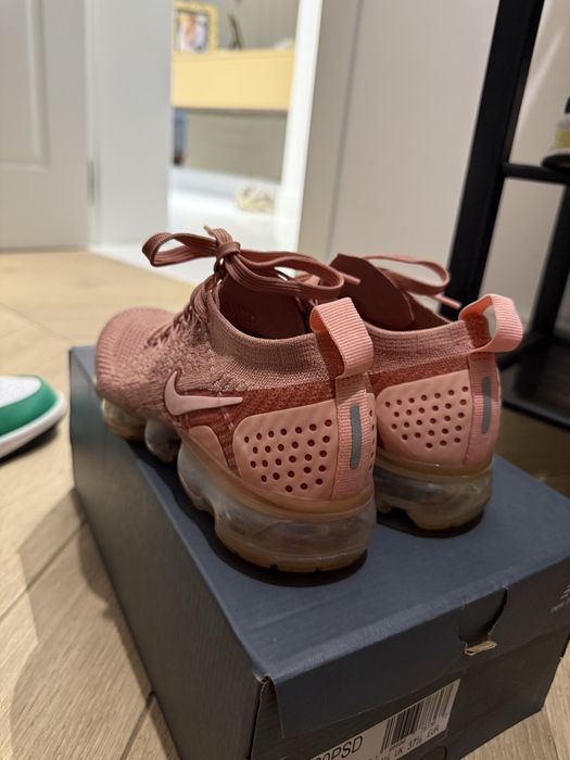 Дамски маратонки Nike 37.5
