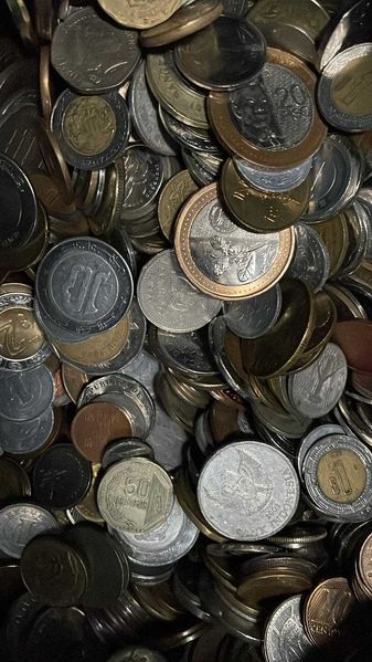 Монети на килограм