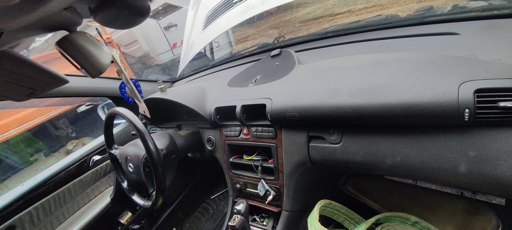 Mercedes Benz C 320 , 218 к.с. 2001 г.