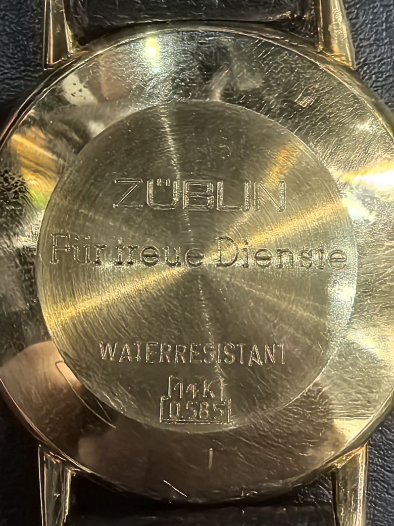 Продава Златен швейцарски ZUBLIN,Automatic,Swiss Made. 
Це