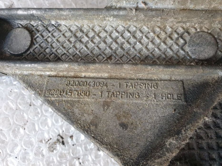 suport cutie viteza renault megane 2 1.5 dci 8200043084