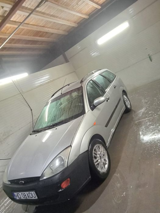 Ford focus 1.6 benzina taxe la zi fiscal pe loc