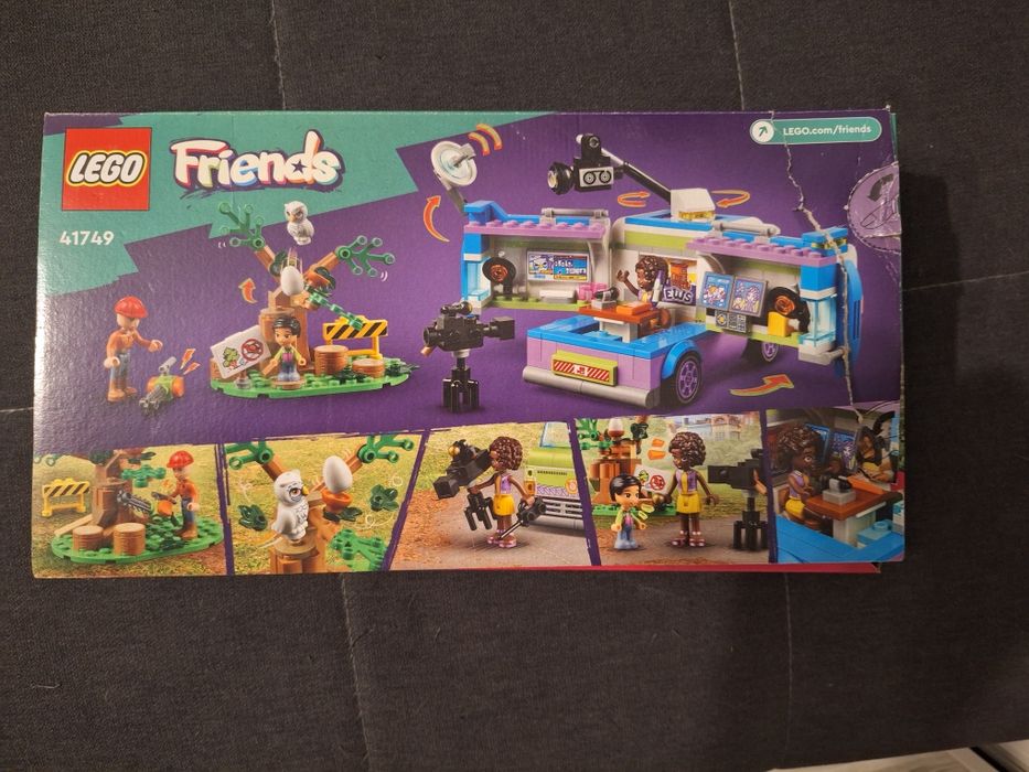 Lego Family  friends 41749
