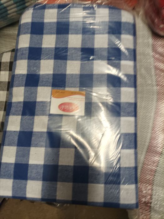 Памучни покривки за маса