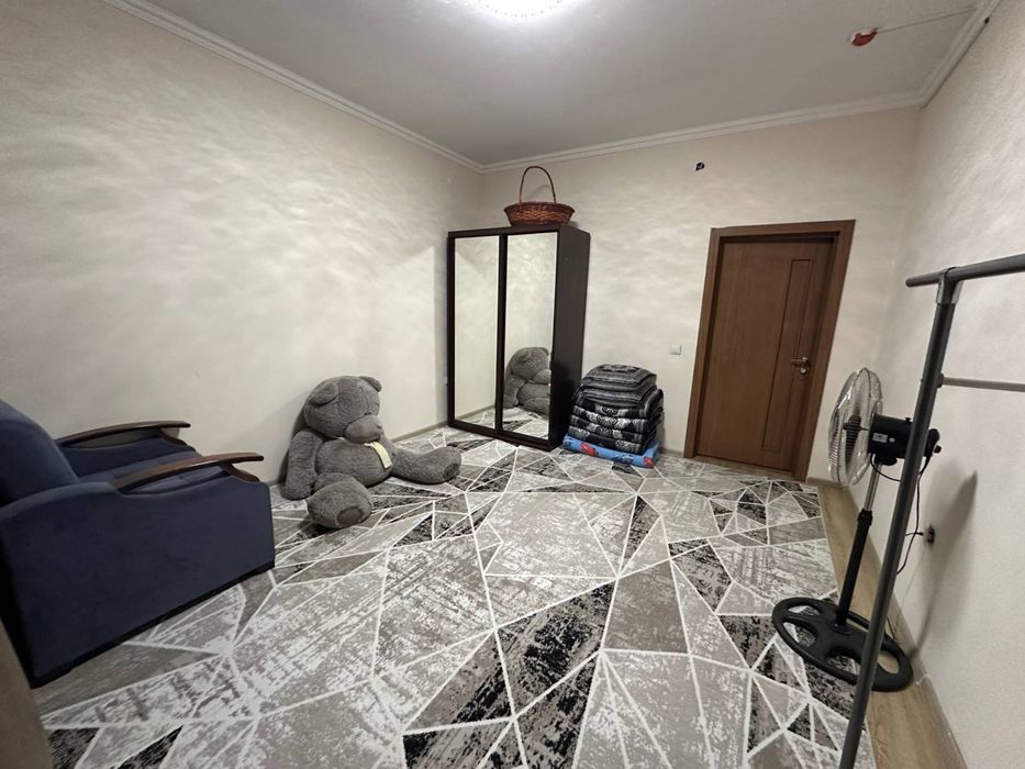 Towkent qora suv 6 da student qzlarga kavartira hazaykalik uy