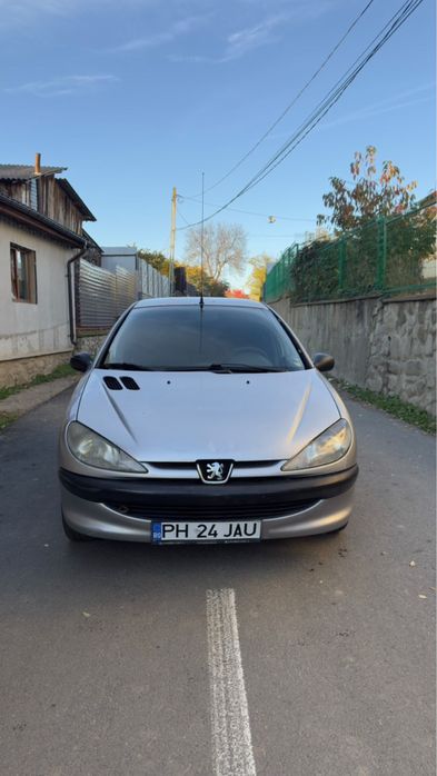 Peugeot 206 hatchback