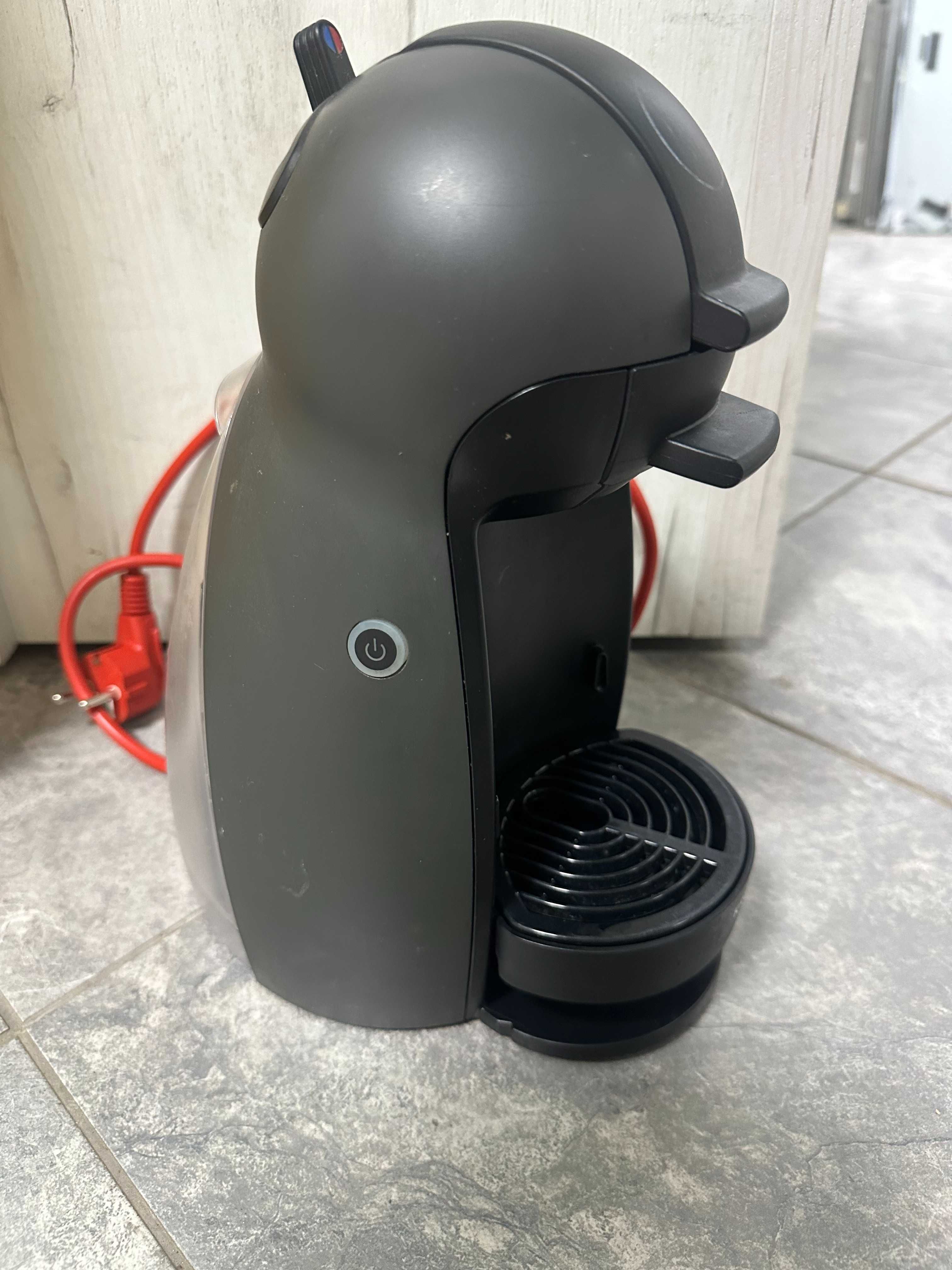 Капсулна кафемашина Krups Nescafe Dolce Gusto Piccolo KP1000