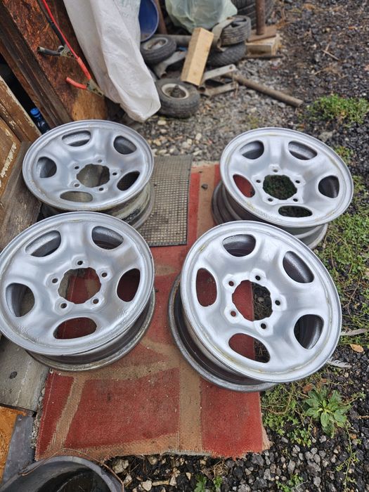 Jante R15 Suzuki Vitara 5,5 J R15 Jante R15 Suzuki Vitara 5x139,7 Lada