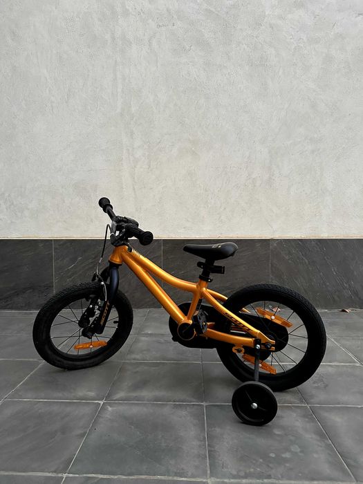 Велосипед Scott четырехколесный детский оранжевый