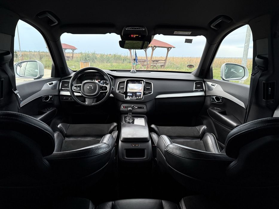 Volvo xc 90 R-Design 2.0 diesel D5 235 cai 4x4 full !!!