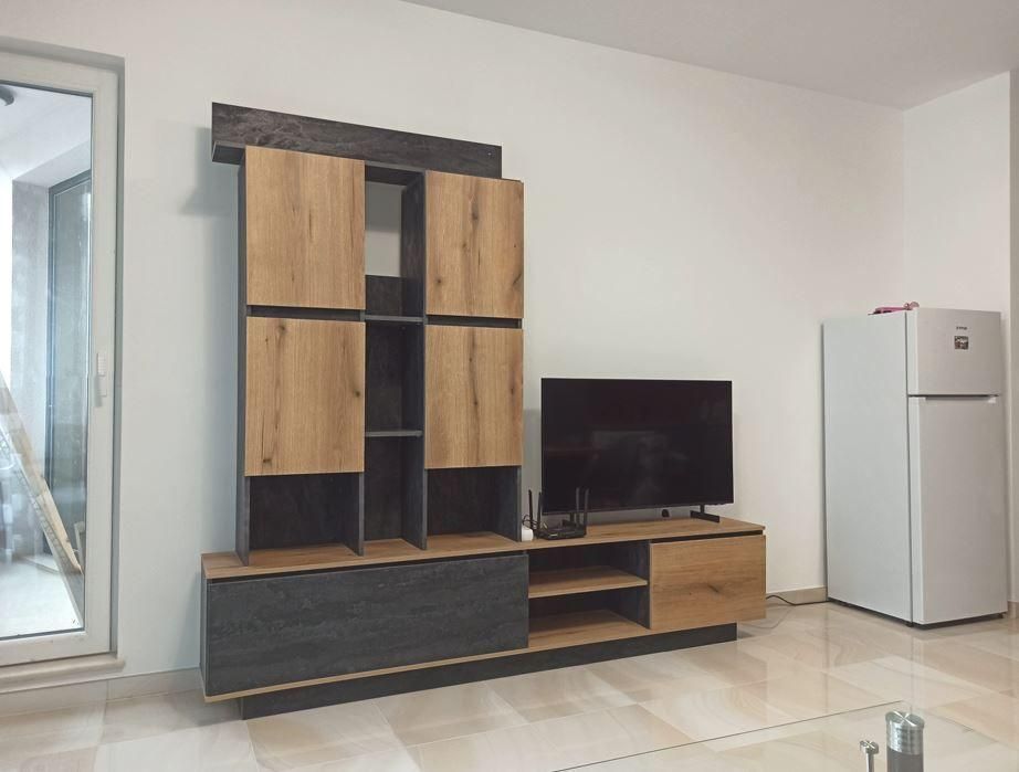 Дава се под наем Двустаен апартамент в Варна, Победа - 56 кв.м за 562 € - Снимка #2