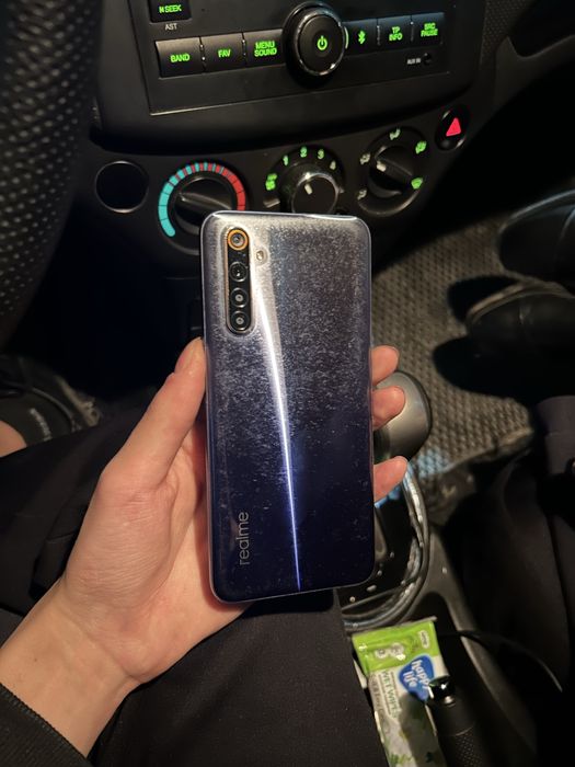 Продам Realmi 6 128gb