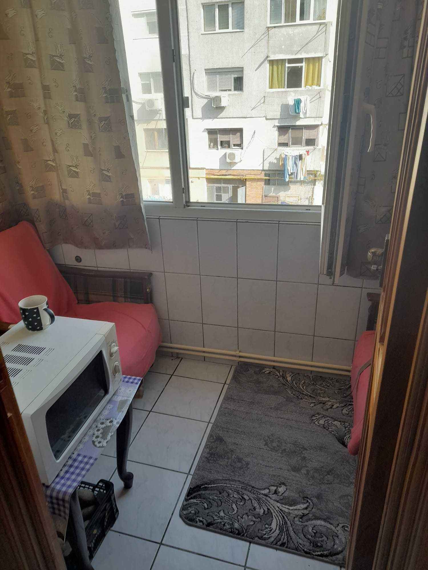 Apartament 2 cam, zona Buzaului