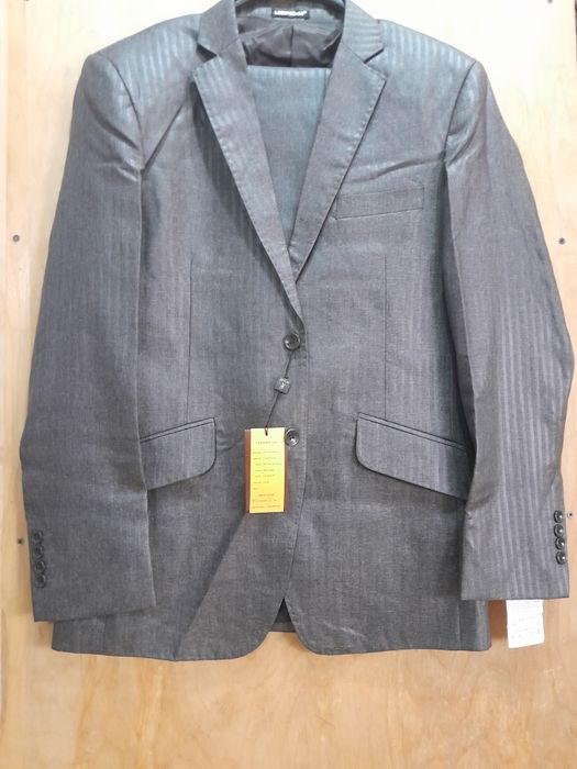 Кастюм  сатылады