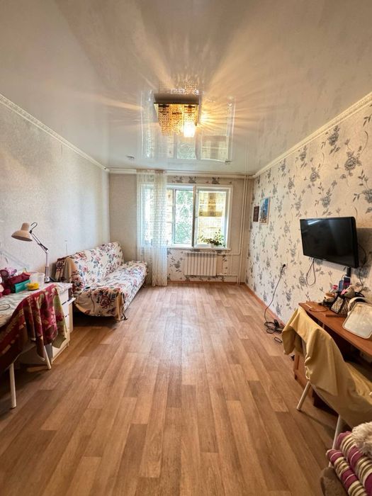 Продам 2 комн кв