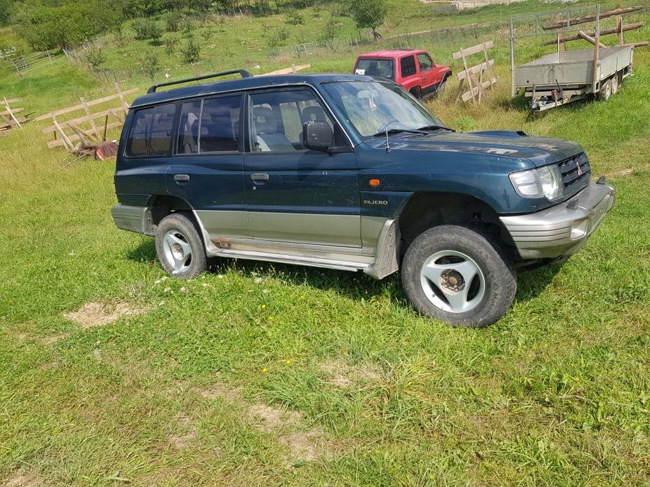 Dezmembrez Mitsubishi pajero motor 2.8 cutie automată super selecta