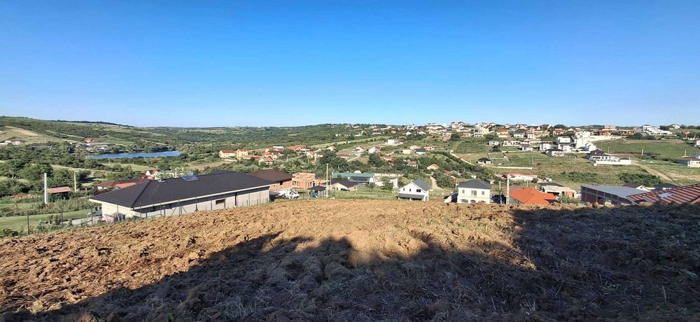 Teren intravilan Oradea, 1600mp, panorama deosebita, toate utilitatile