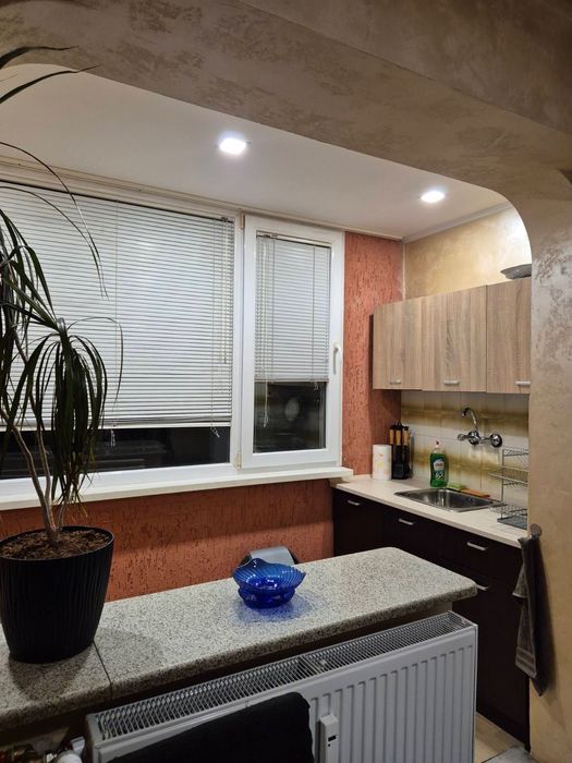 Дава се под наем Едностаен апартамент в Перник, Байкушева махала - 70 кв.м за 280.5 € - Снимка #2