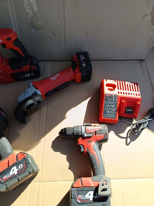 Set Milwauckee M18 rotopercutor flex fierăstrău filetanta