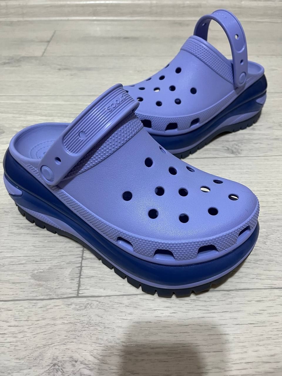 Женские тапочки  crocs на платформе