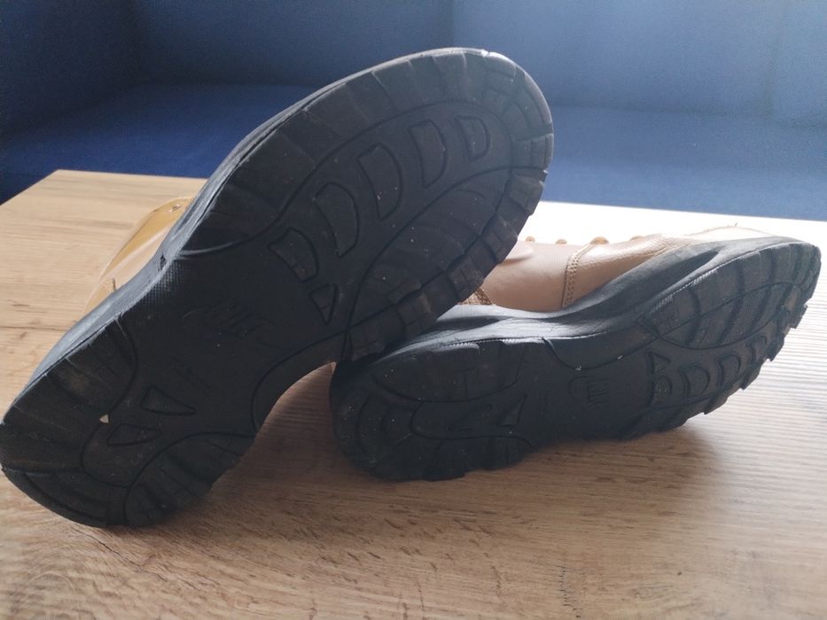 Зимни боти Nike manoa