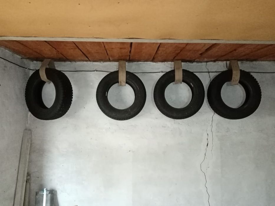 Автошины на 13 почти новые