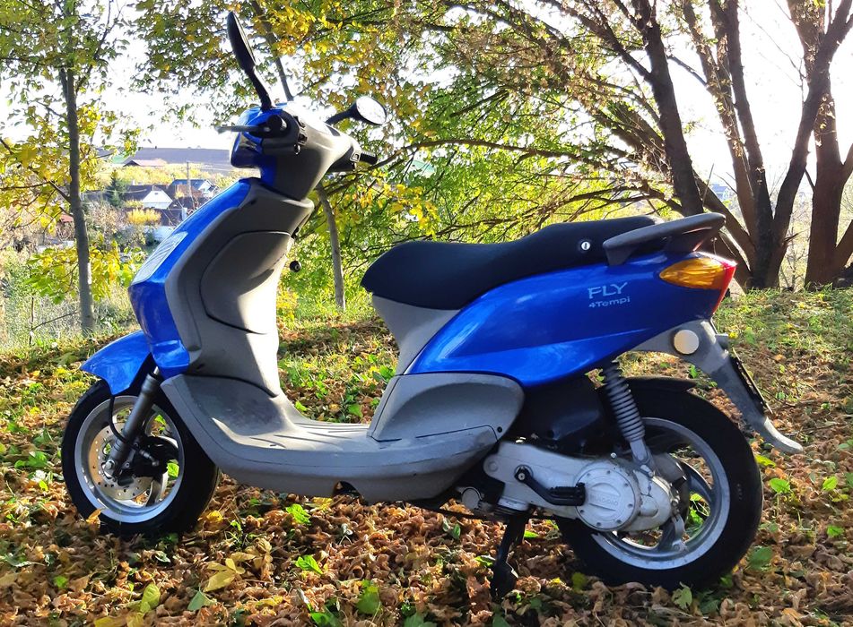 Vand Scuter Piaggio Fly 50