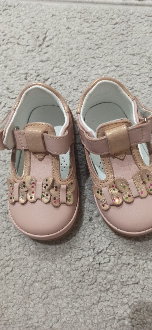 Бебешки обувки Ponki 19 размер