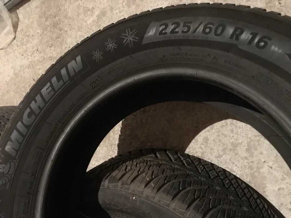 1 anvelopa 215.60.R16, 225.55.r16 ,225.60.r16 ,215.65.r16 ia