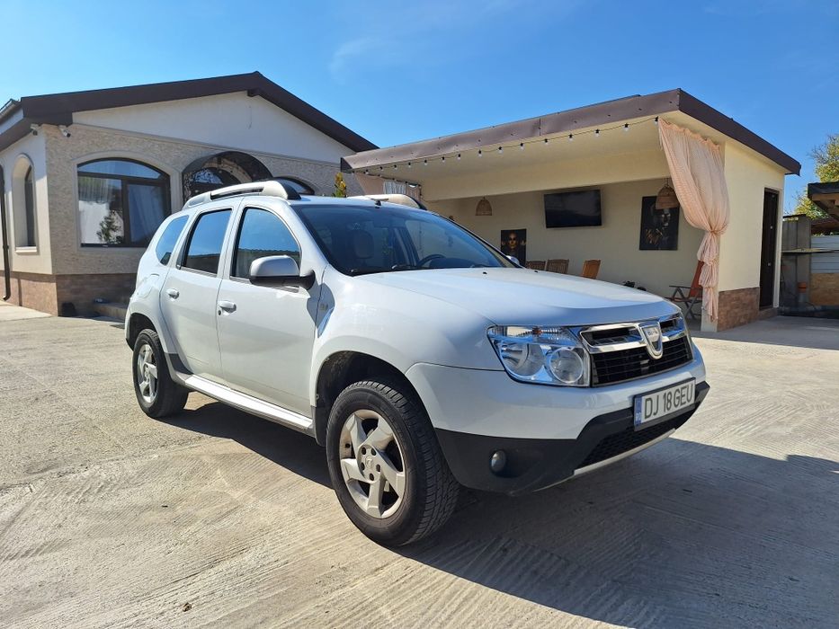 Dacia Duster 1.6 Benzina Trapa Piele AC Comenzi Volan