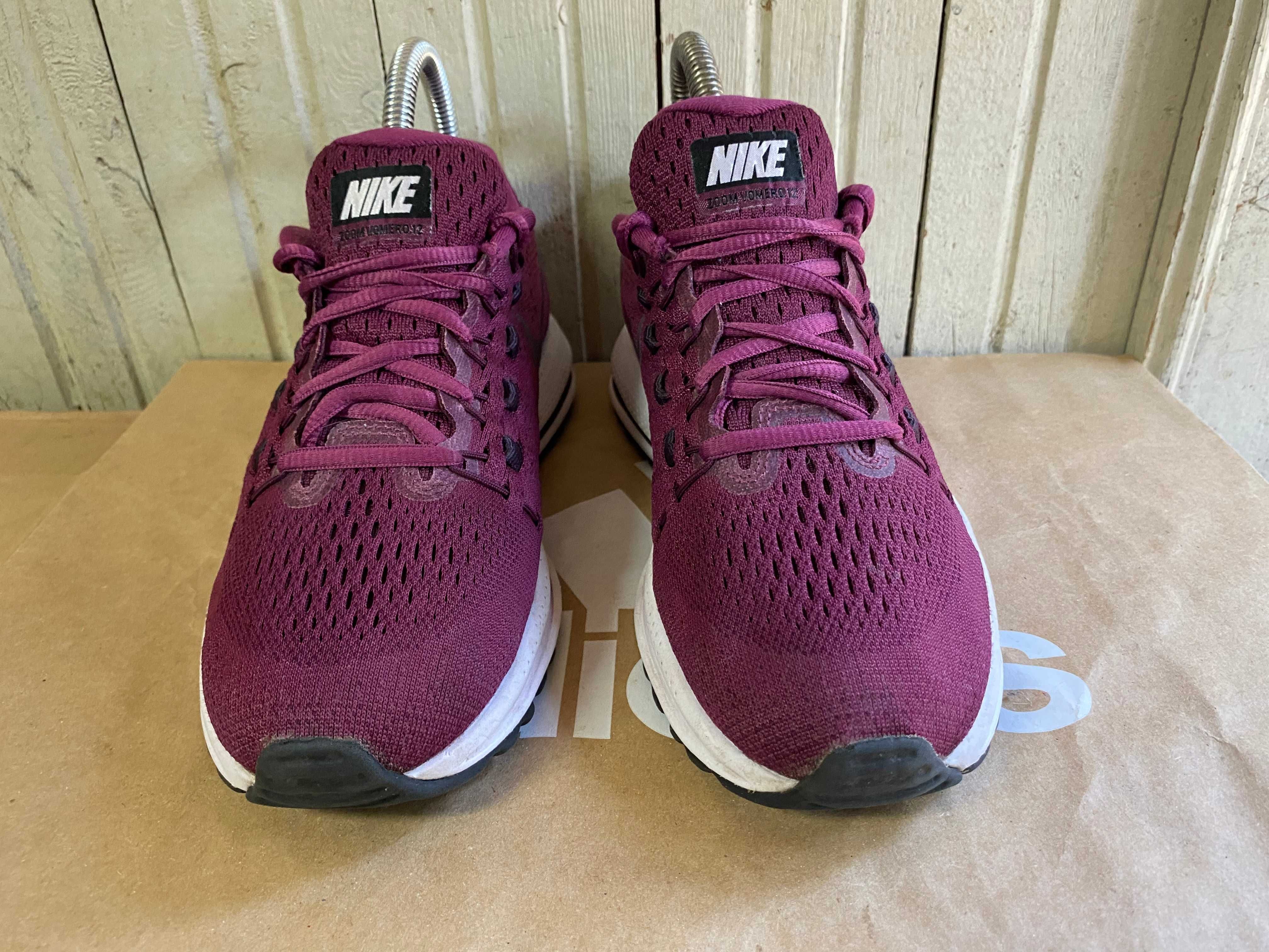 ''Nike Air Zoom Vomero 12''оригинални маратонки 36.5 номер